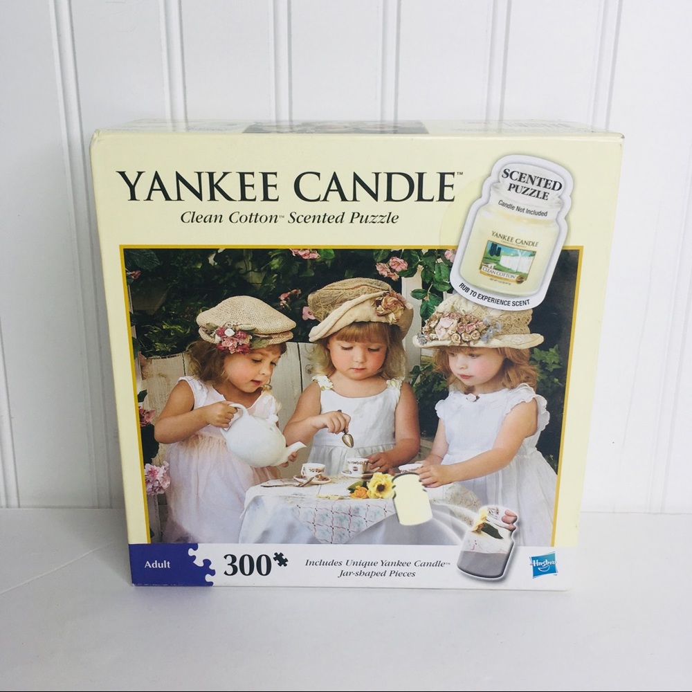 A 300 Jar Shaped PIECE PUZZLE BY YANKEE CANDLE